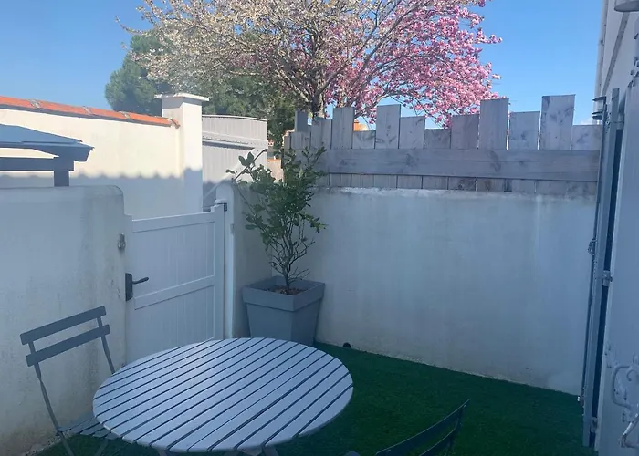 Studio Avec Terrasse Saint Martin De Re